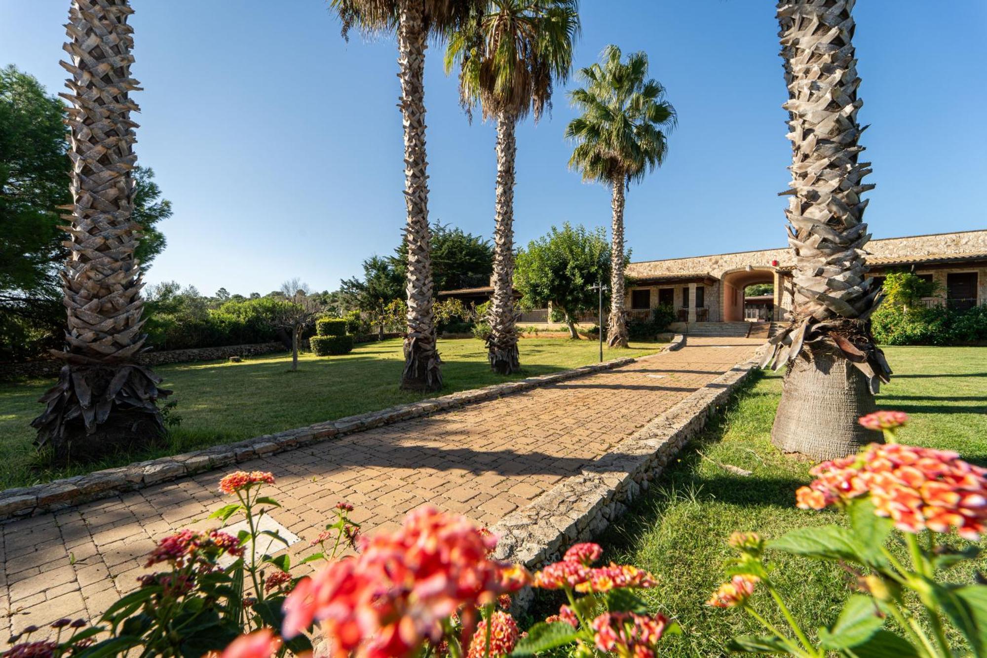 Hotel Masseria Le Pajare プレシッチェ エクステリア 写真